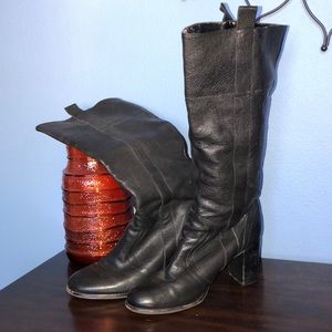 Kenneth Cole Reaction Heeled Boots